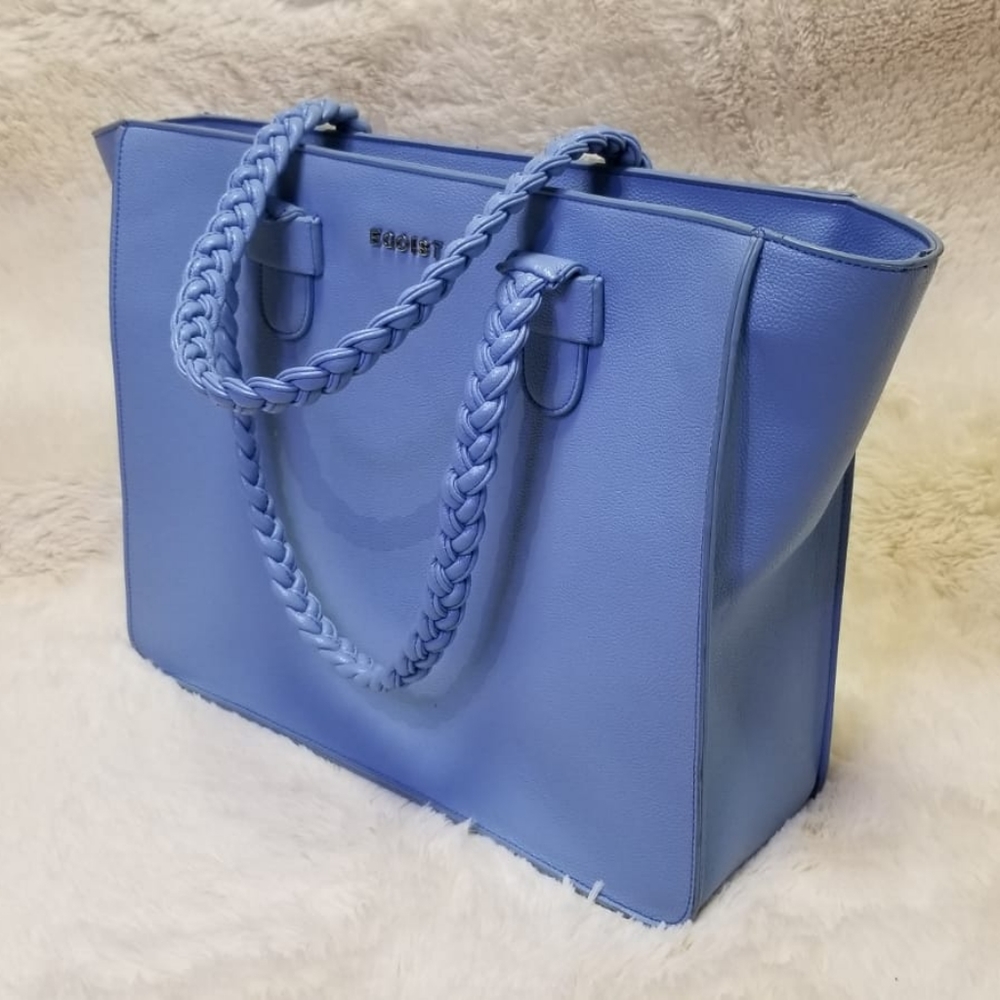 Medium blue tote